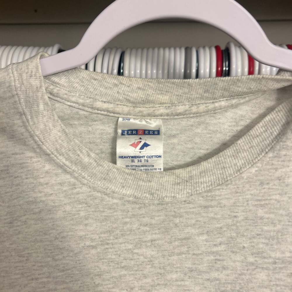Vintage Style Mopar Logo T-shirt – , - Picture 2 of 3